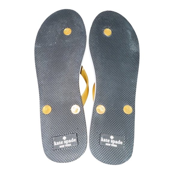 Kate Spade Polka Dot. Flip Flops 9 Sandals - Picture 4 of 6